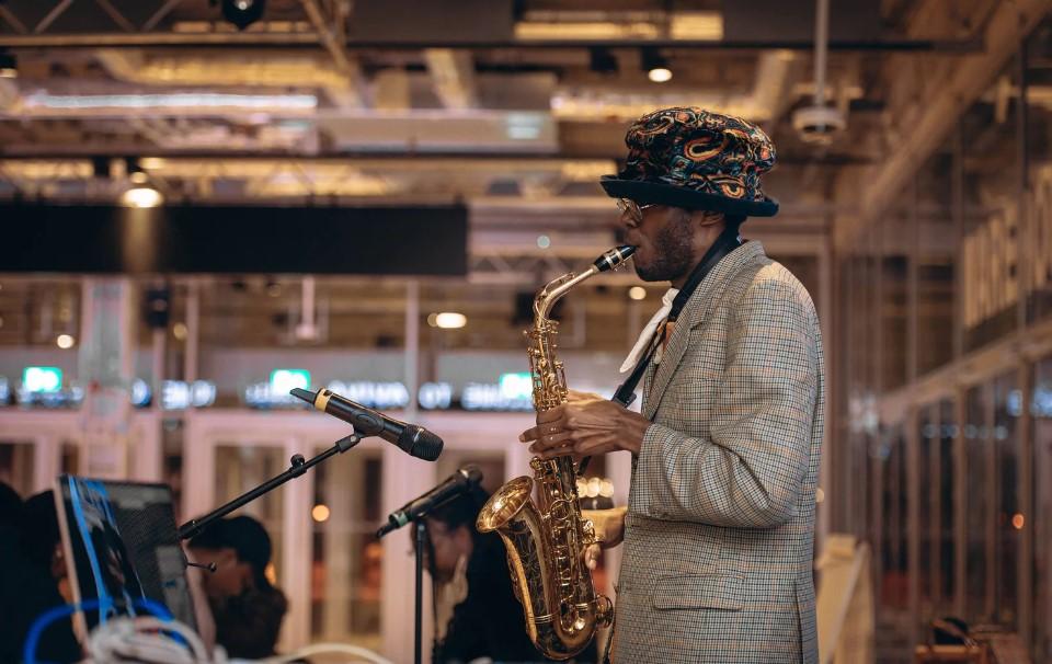 Man performing with saxophone 