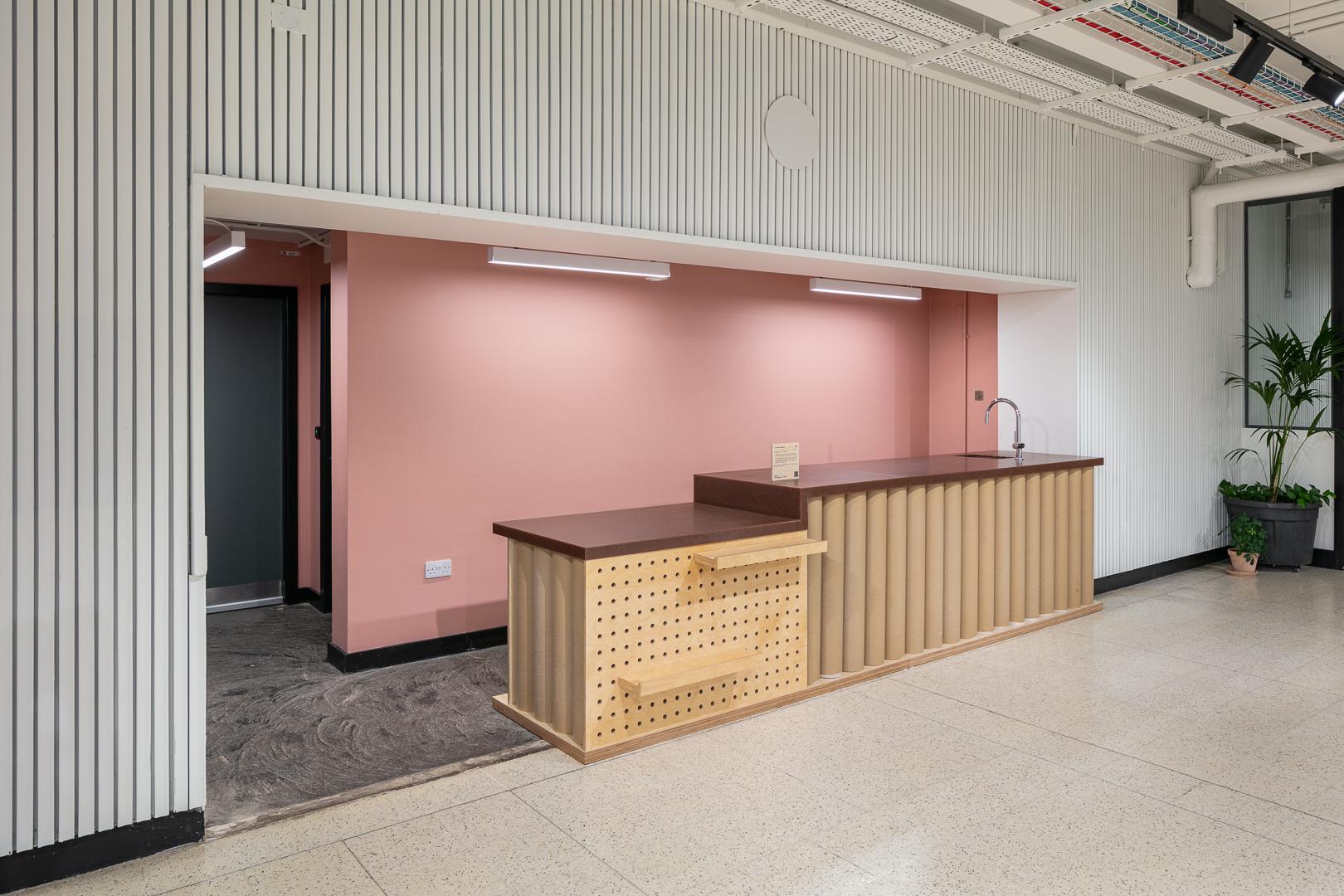 LG Bar area Renold