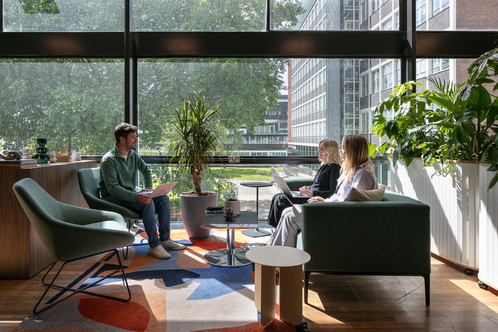 Renold flexspace breakout sofa area