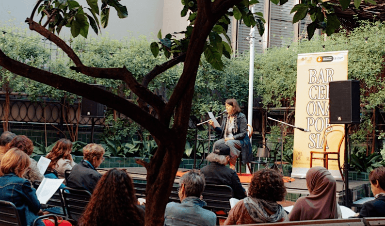 people watching poetry 